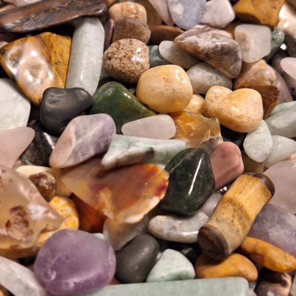6 Polished assorted Rocks or Stones * Tarot Or Oracle card Included. - Picture 9 of 16